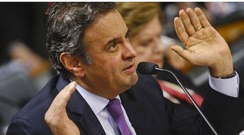 Canetada inconstitucional de Aécio provoca demissão de quase 60 mil servidores em MG