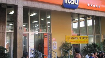 Ato contra demissões sem fundamento no Itaú