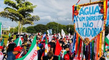 Movimentos marcham em defesa da água e encerram Fama 2018