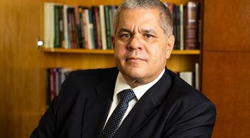 Lula indica ao TST advogado Antônio Fabrício, apoiado pelo movimento sindical bancário 