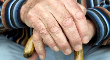 ‘Lutar contra bárbarie’, diz Eduardo Fagnani sobre ‘reforma’ da Previdência 