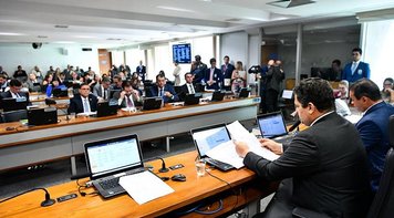 Senado começa a discutir reforma tributária, já aprovada na Câmara