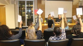 Financiários SP aprovam proposta de aumento real e garantia de direitos