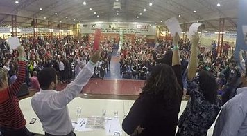 Bancários de São Paulo aprovam greve por unanimidade