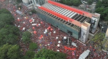 Atos pela Democracia reúnem 1,35 milhão em todo o país contra o golpe