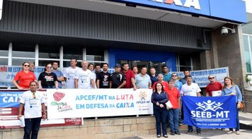 Bancários de MT em defesa da Caixa 100% pública