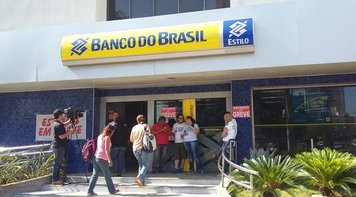 125 agências bancárias paralisadas no 3° dia de greve em Campo Grande-MS