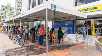 Bancos não abrem no feriado da Proclamação da República, terça-feira (15)