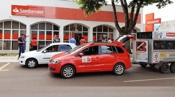 Santander faz reforma, mas erro em projeto deixa trabalhadores sem ar condicionado