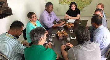 Bancários do MS se reúne com senadora do estado em busca de apoio contra privatização dos bancos públicos e MP 905