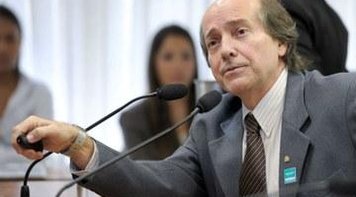  Reitor da Universidade do Sul da Bahia renuncia e denuncia desmonte pós-golpe