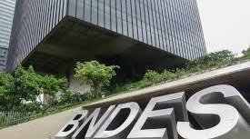 Empregados do BNDES deliberam nesta terça (15) sobre cláusulas econômicas do acordo coletivo 2020