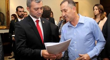 Bancários definem calendário de lutas em defesa do Banrisul