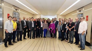 Bancários do Santander assinam Aditivo à Convenção Coletiva