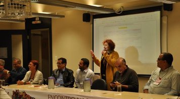 Bancários do Santander iniciam encontro nacional