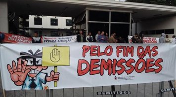 Bancários do Santander paralisam call center em São Paulo