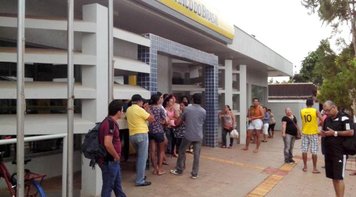 Banco do Brasil bate novo recorde de lucros às custas da saúde dos empregados e da paciência dos clientes