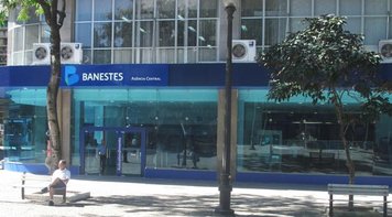 TST reconhece discriminação na demissão de bancária que trabalhava no Banestes