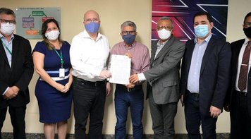 Assinatura do Acordo Coletivo garante direitos dos empregados no Banco da Amazônia