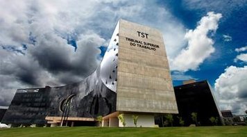 Decisão do TST dá a trabalhador ganho extra sobre 13º, FGTS, férias e aviso-prévio