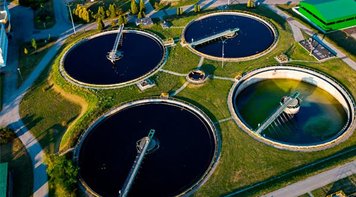 Manutenção da Caixa 100% pública é fundamental para fomentar políticas urbanas no país