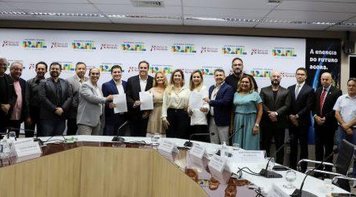 Fetec-CUT/CN participa de ato de assinatura de acordo aditivo dos bancários do BNB
