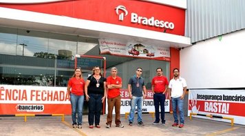Sindicato realiza Dia Nacional de Luta no Bradesco com fechamento da agência Marituba