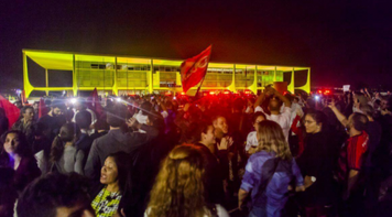 Trabalhadores ocupam Brasília  nesta quarta para exigir fim das reformas, Fora Temer e diretas já