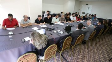 Mesa específica com a Caixa continua nesta quinta dia 23, após reunião com a Fenaban