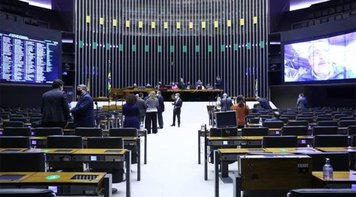 Com ‘contratação’ sem carteira assinada, ‘minirreforma’ trabalhista vai ao Senado