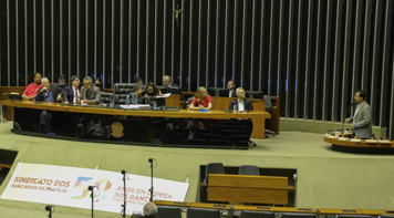 58 anos do Sindicato são celebrados na Câmara Federal