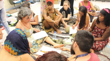 Sindicato promove rodas de conversa com gestantes sobre gestação, parto e maternidade