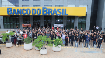 Em ato, Sindicato define plenária na próxima quinta (20) para organizar e reforçar luta em defesa do BB