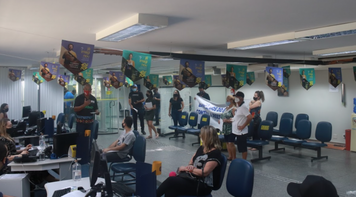 Sindicato realiza “arrastão” em agências e convoca funcionários e clientes para combate à reestruturação do BB (Vídeo)