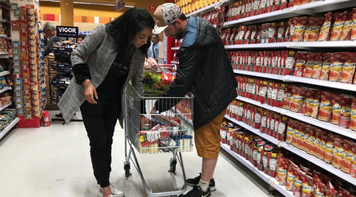 Com alta da inflação e sem auxílio, famílias cortam itens essenciais da alimentação