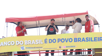 Bancários realizam ato em defesa do Banco do Brasil e denunciam ataques da extrema direita