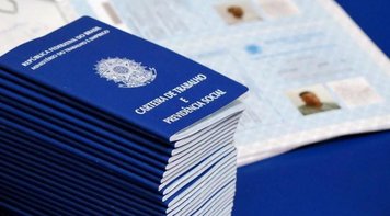 Juiz não aplica reforma trabalhista e reverte demissão em massa