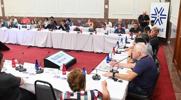 CDN da Fenae debate futuro da Caixa e reforma de Previdência