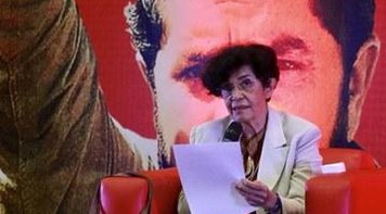Para Marilena Chauí, neoliberalismo torna a democracia impossível