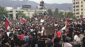 Chile: Sindicatos convocam greve geral contra neoliberalismo de Piñera