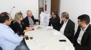 Comitê Nacional em Defesa da Caixa busca apoio da CNBB