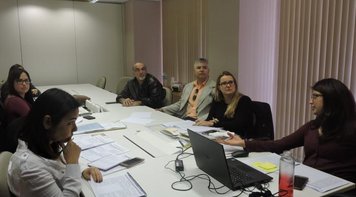 Coletivo dos Financiários discutem impactos da reforma trabalhista