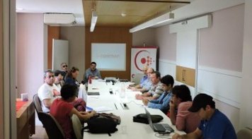 Contraf-CUT começa a discutir com Coletivo de Imprensa a campanha de mídia 2016