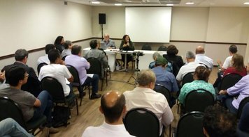 Manutenção do emprego é tema central da reunião do Comando Nacional dos Bancários