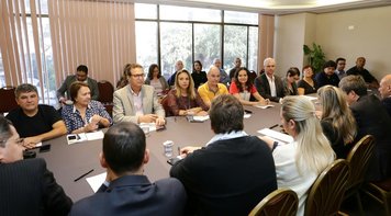 Comando Nacional cobra soluções dos bancos para questões de saúde do trabalhador