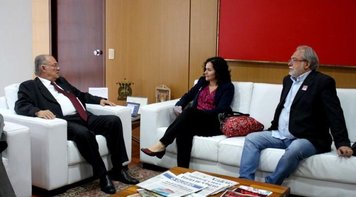 Falta Ministério da Fazenda assinar vale-cultura