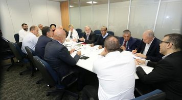 Contraf-CUT organiza reunião entre a Rede Sindical Internacional do Itaú e o Banco