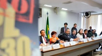 Contraf-CUT participa da instalação da Frente Parlamentar Mista em Defesa dos Direitos da Classe Trabalhadora