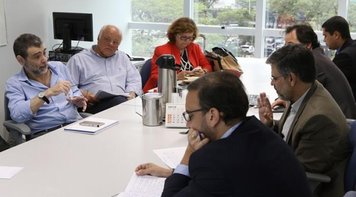 Contraf-CUT protesta contra proposta de mudança no modelo de custeio no Saúde Caixa