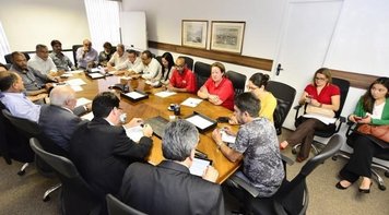 Contraf-CUT se reúne com Fenacrefi para instalação das mesas temáticas de PLR e Terceirização